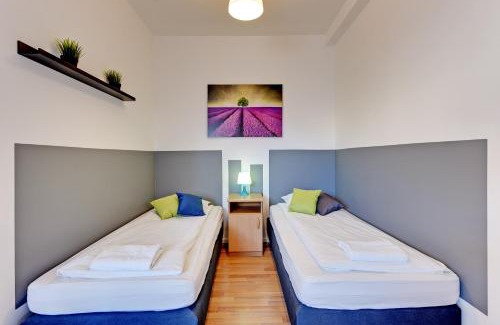 Emaus Bed & Breakfast | Nice Rooms - Pokoje Gościnne