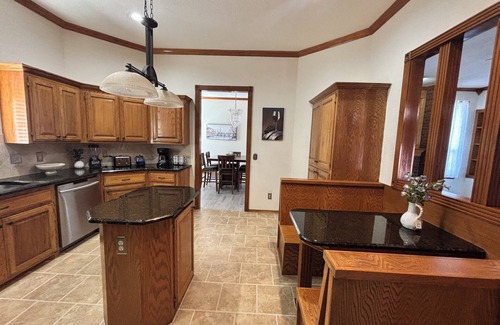 Oklahoma City House | Nice, Spacious 3 Bed 2bath house on Megan Dr Oklahoma City