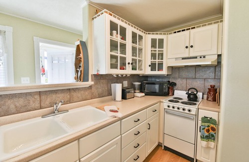 Crescent City Apartment | Nice studio right by the ocean