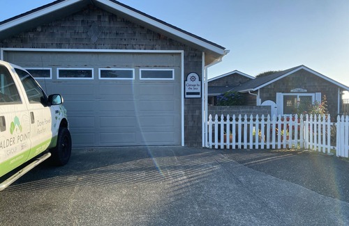 Crescent City Apartment | Nice studio right by the ocean