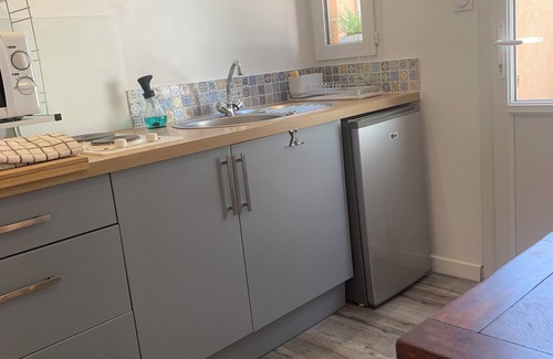 Ceyreste Apartment | NICE STUDIO WITH OUTSIDE, AIR CONDITIONING, FREE PARKING NEAR LA CIOTAT