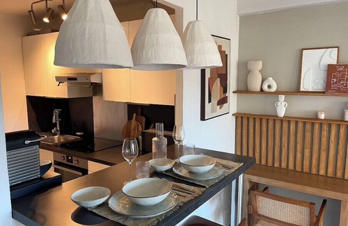 Prado - Republique Apartment | Nice T2 with balcony - near beach