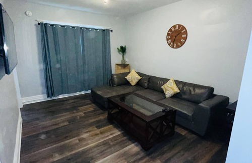 Buffalo Apartment | Nice Two bedroom apartment - 2nd floor