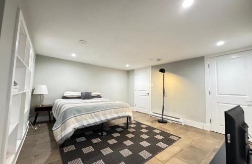Brookland Apartment | NIce Updated Basement in DC near transportation