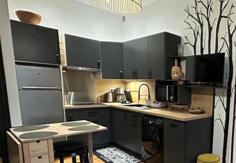 Mont-Dore Apartment | Nid douillet avec balcon et vue montagne Mt Dore
