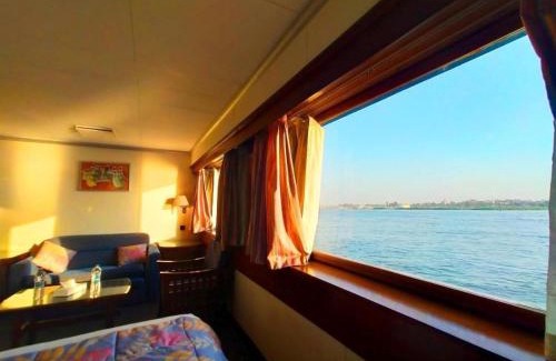 Turah Hotel | Nile View Aton Cruise