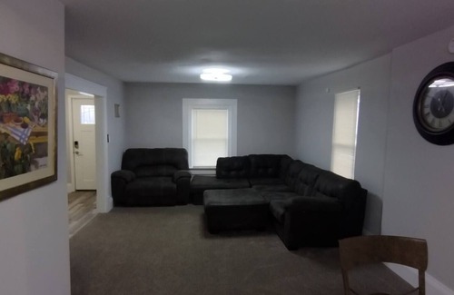 Niles House | Niles Peaceful Home.nn