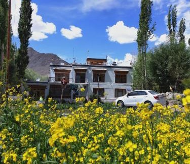 Leh House | Nilza Guest House
