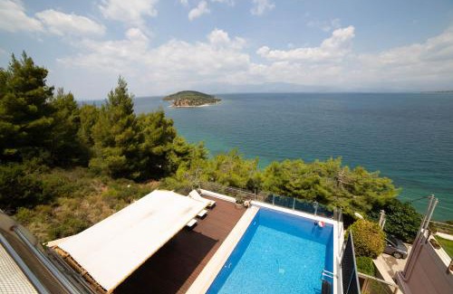 Chalcis Villa | NIMA VILLA SEA
