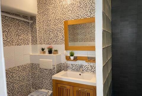 Cadereau Apartment | Nimes, appartement proche jardins de la fontaine