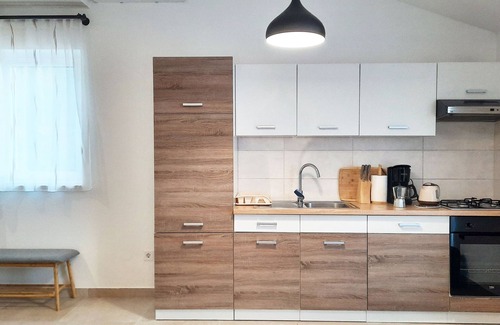 Sisan Apartment | Nina 4 - New app featuring Air condition and swimming pool
