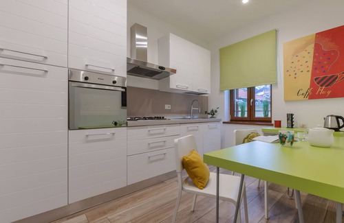 Meda Apartment | Nina's House