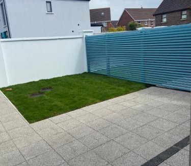 Portstewart House | Nine Hatherans