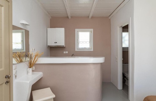 Kionia Apartment | Ninemia Suites Tinos Superior 101
