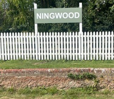 Ningwood Ski Chalet | Ningwood Old Station Chalet Ningwood Isle of Wight