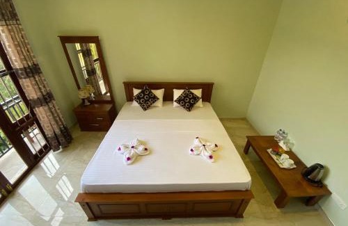 Galle House | Nirosha Guest House