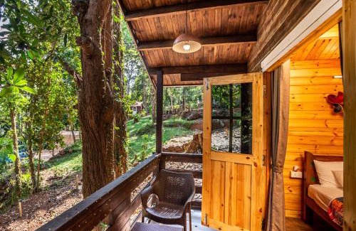 Maina Resort | Nirvana Hill Resort