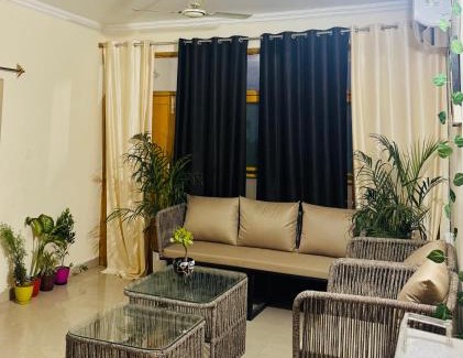 Jammu Apartment | Nirvana Stays Cozy 3BHK Home