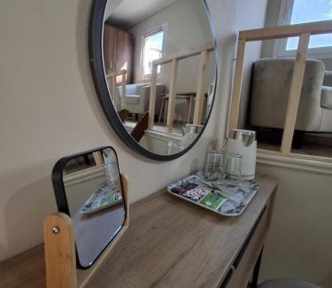 Chios Hotel | Nisaki City Vibes