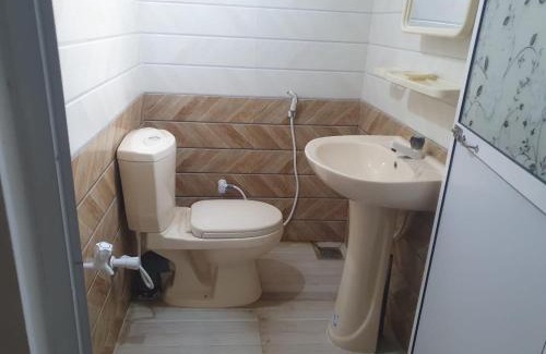 Kataragama Hotel | Nishadi Holiday Inn Kataragama