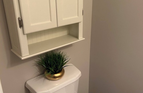 Hoover House | nLarge Home in Hoover Minutes from the MET