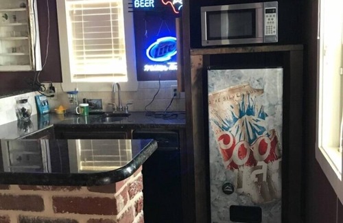 Perry House | NM RANCH *Waco*Near Baylor/Silos/Waco Surf Park/Magnolia