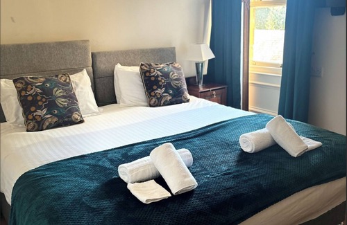 Markinch Hotel | No. 1 High Street - Boutique Rooms