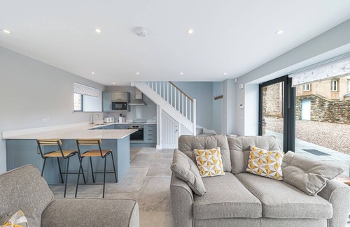 Ingleton Cottage | No 1 The Coach House