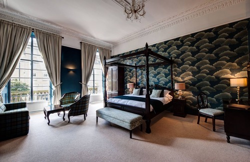 Leith Hotel | No 11