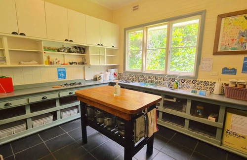 Katoomba House | No.14 - Unique Blue Mountains Home Away from Home