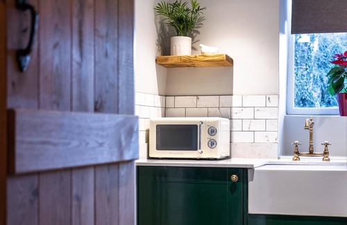 Winchcombe Cottage | No. 15 North Street, Cotswold cottage