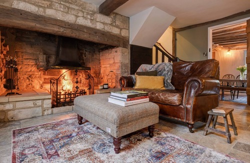 Winchcombe Cottage | No. 15 North Street, Cotswold cottage