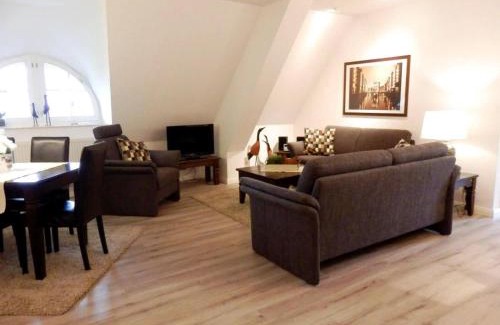 Bielenberg Apartment | No 3 - Krautsand Comfortable Vacation Home