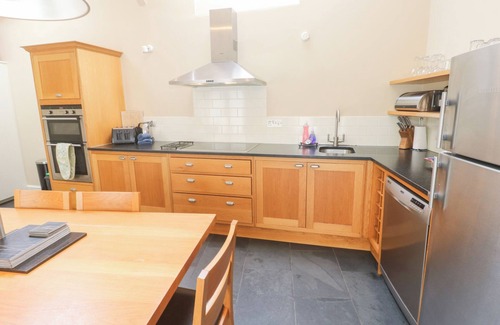 Crantock Cottage | NO 3 THE HINGES, pet friendly, country holiday cottage in Crantock