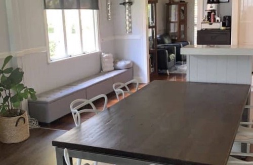 Tarragindi House | NO LONGER AVAILABLE- waiting for website to archive listing unfortunately