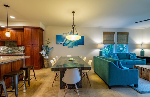 Poipu Condo | No stairs, Central AC, Steps to the pool, Jacuzzi, Gym, 2 car parking