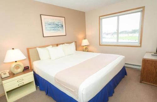 Ocean Shores Other | No Worries On Your Most Comfortable Stay! Free Parking, Near North Bay Park