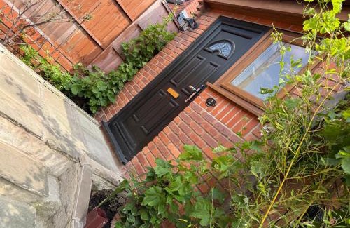 Ashton-under-Lyne Hotel | No2 Jacks Court B1