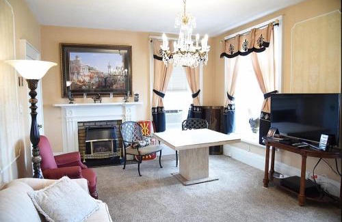 Brockville Hotel | Noble Suites