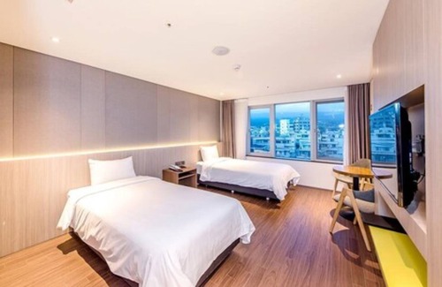 Seogwipo City Hotel | Noblepia Hotel