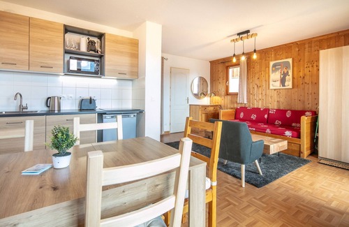 La Toussuire Apartment | NOEMA - vue montagne