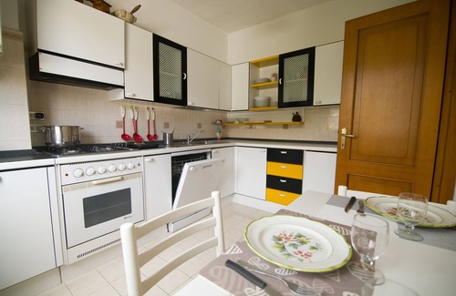 Levanto Apartment | NOEMI APARTMENT "5 TERRE PARADISE": FREE WI FI, PRIVATE CAR PARK, FREE BIKES