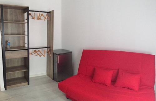 Aulnay-sous-Bois Apartment | Noir et Blanc