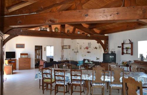 Barbatre House | NOIRMOUTIER : LOCATION DE VACANCES POUR 8 PERSONNES À BARBÂTRE