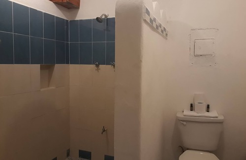 Colonia Centro Hotel | NOJOCH ZAC STUDIO WITH MID SIZE KITCHEN AND LITTLE BACKYARD AT HOTEL BEA