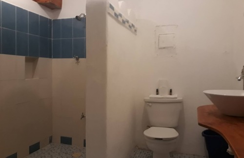 Colonia Centro Hotel | NOJOCH ZAC STUDIO WITH MID SIZE KITCHEN AND LITTLE BACKYARD AT HOTEL BEA