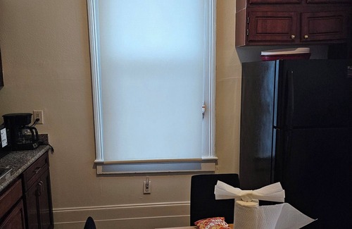 Seventh Ward House | NOLA, 2-bedroom, 5 bed, 2mi from Bourbon St., 3mi, City Park, .5mi, Jazz Fest
