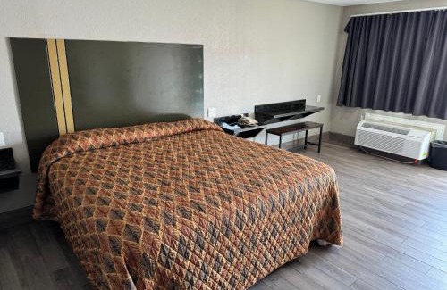 Viavant - Venetian Isles Hotel | Nola Inn & Suites