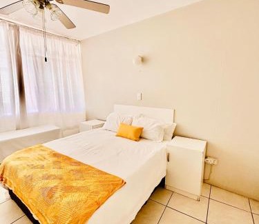 North Beach Apartment | Nomacurvy beach front accommodation