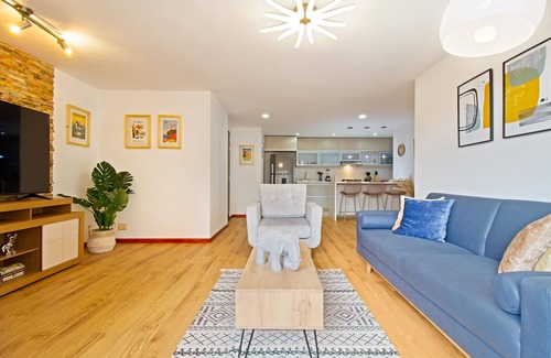 El Poblado Apartment | Nomad's Dream Condo el Poblado 300MBS, Pool, Gym